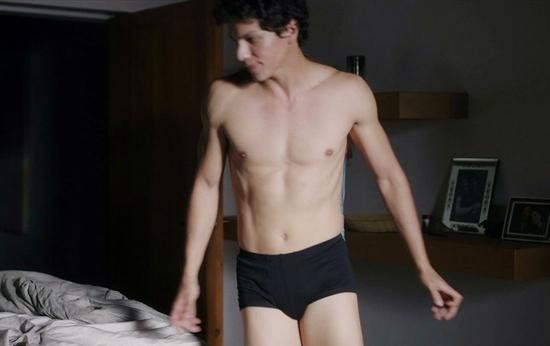 You're Not Dreaming: You're Seeing Isaac Hernández's Bulge in Dreams