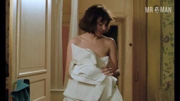 Jean-Hugues Anglade in Betty Blue (1986) Balls Butt Penis Shirtless Balls Butt 19197