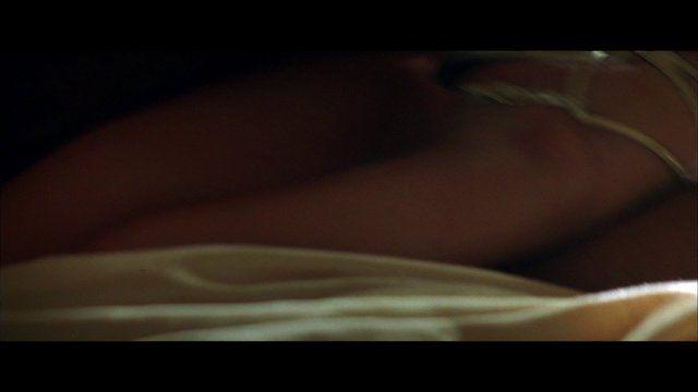 Eduardo Yáñez in Wild Things (1998) Shirtless Straight Sexy Sexy Shirtless 25999
