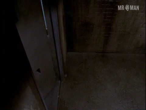 Adewale Akinnuoye-Agbaje Nude in Oz. Butt, Penis, Shirtless, balls, bulge. 2914
