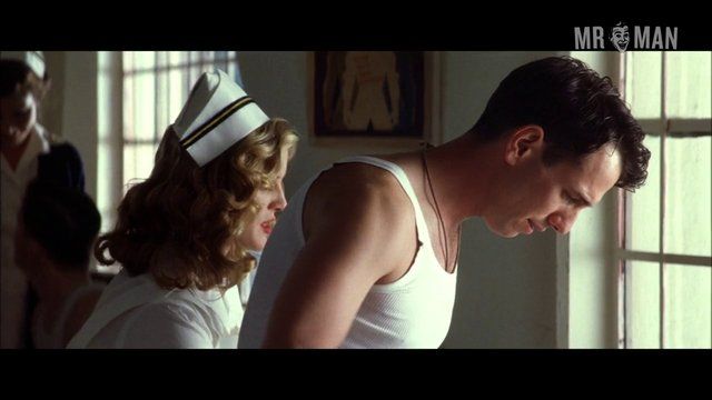 Ewen Bremner in Pearl Harbor (2001) Butt Shirtless Butt Shirtless 13611