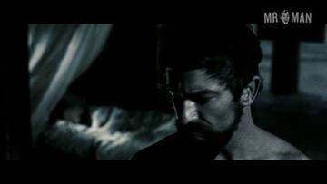 Gerard Butler Naked in 300. Butt, Shirtless, sexy. 73