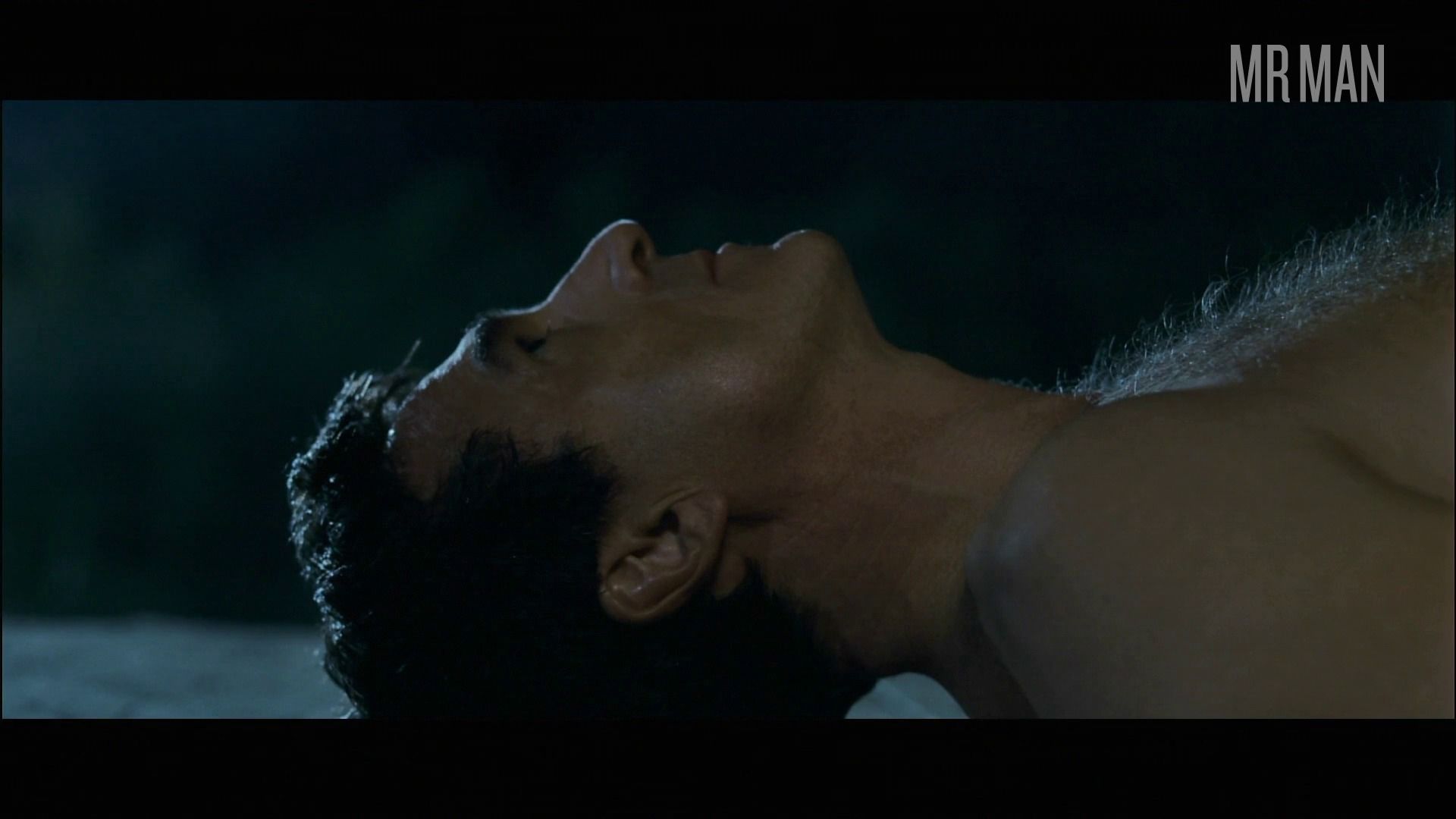 François Cluzet Naked in Tell No One. Butt, Shirtless, balls, penis. 4555
