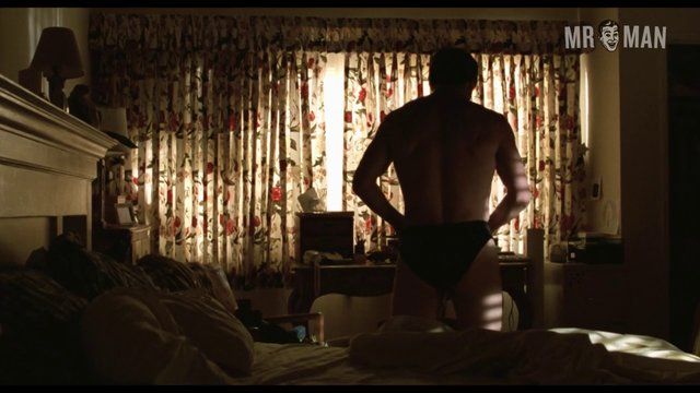 Tom Cruise Nude as Jerry Maguire. Butt, Sexy, Shirtless, Underwear, bulge, straight. 3200