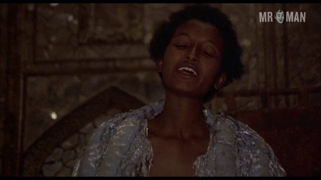 Franco Merli Naked as Nur Ed Din. Butt, balls, penis. 7503
