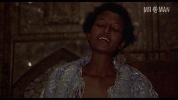 Franco Merli Naked as Nur Ed Din. Butt, balls, penis. 7503