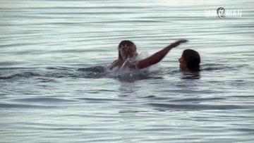 Cuba Gooding Jr. Naked as Jerry Robinson. Butt, Sexy, Shirtless, bathing suit, bulge. 13119