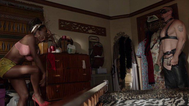 Hottest Steve Howey Scene in Shameless. Bulge, Shirtless, Underwear, Sexy, balls, butt. 22706