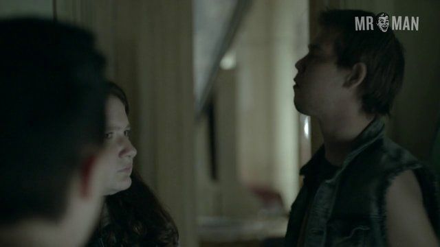 Noel Fisher Naked as Mickey Milkovich. Butt, Shirtless, gay, sexy. 8661