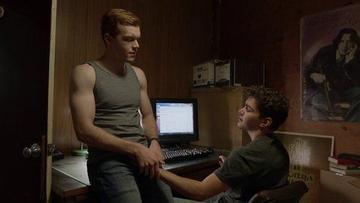 Cameron Monaghan, Elliot Fletcher in Shameless (2011-2021) Gay Sexy Shirtless Bathing Suit Bulge 22899