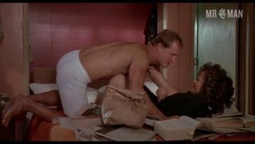 Woody Harrelson Naked in White Men Can't Jump. Shirtless, Bulge, Butt, Sexy, Straight. 1585