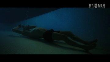 Sexiest Scenes of Dave Brown from Rampart. Bathing Suit, Shirtless, butt. 533