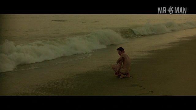 Ethan Hawke Nude as Vincent Freeman. Butt, Shirtless, sexy. 15068