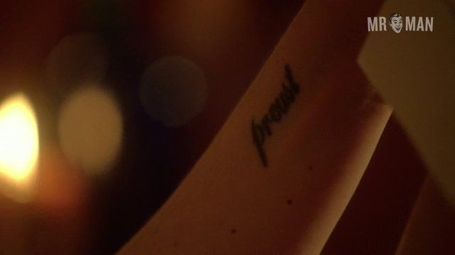 Thomas Jane Nude in Hung. Butt, Shirtless, balls, bulge. 2122