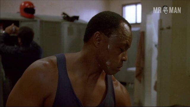 Ray Liotta Naked in Unlawful Entry. Butt, Sexy, Shirtless. 14509