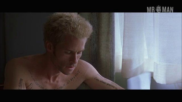 Memento's Sexiest Scenes with Guy Pearce. Sexy, Shirtless, Underwear, butt. 8298