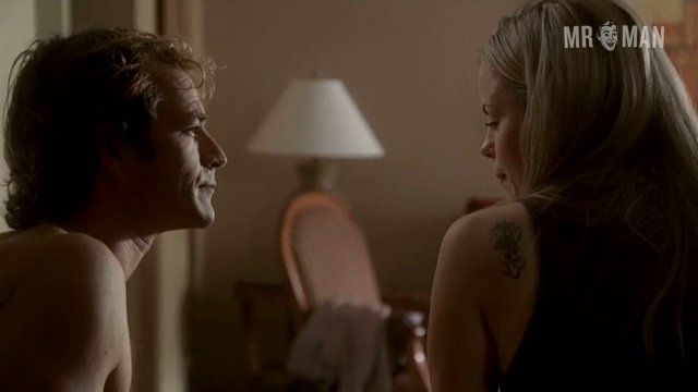 Luke Perry in John from Cincinnati (2007) Sexy Shirtless Sexy Shirtless 3282