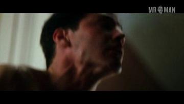 Keanu Reeves in The Devil's Advocate (1997) Butt Shirtless Straight Butt Sexy 717