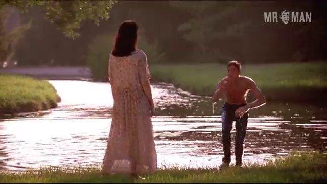 Sexiest Scenes of Kenny Travis from Warlock: The Armageddon. Sexy, Shirtless. 6437