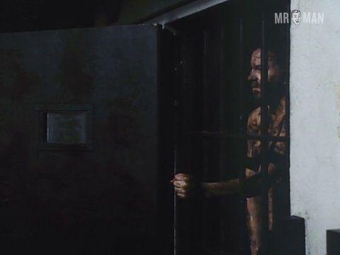 Kiefer Sutherland Nude in Last Light. Butt, Sexy, Shirtless. 3448