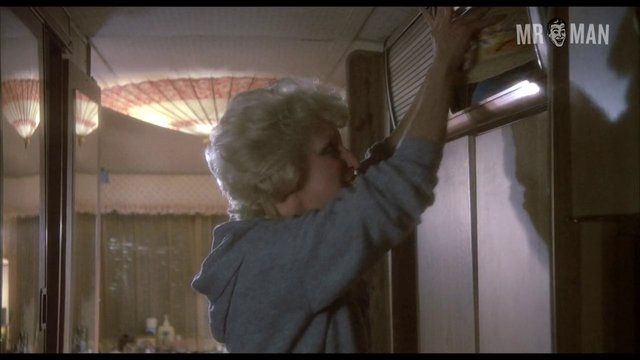 Rip Torn Nude as Harold Benson. Butt, Shirtless, sexy, underwear. 13532