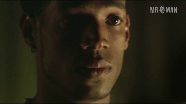 Marlon Wayans Naked as Tyrone C. Love. Butt, Shirtless, Straight. 1191