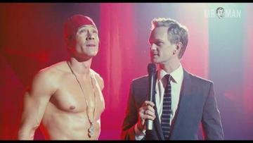 Sexiest Scenes of Oz from American Reunion. Shirtless, bulge, sexy. 89