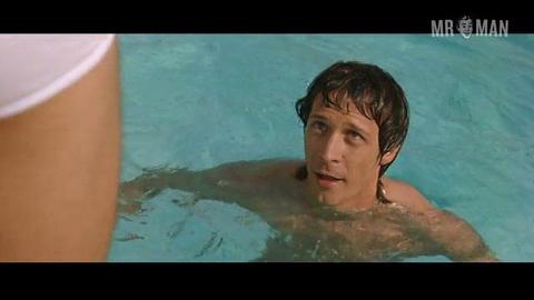 Gael García Bernal Naked as Ángel/Juan/Zahara. Balls, Butt, Butthole, Gay, Shirtless, Bulge, Underwear, sexy. 2541