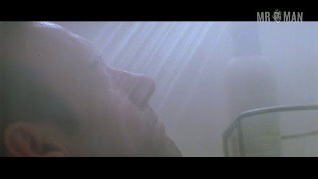 Kevin Spacey Naked as Lester Burnham. Butt, Shirtless. 393