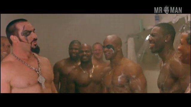 Jamie Foxx Nude as Willie Beamen. Butt, Shirtless. 482