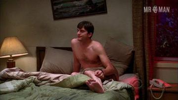 Ashton Kutcher in Two and a Half Men (2003-2015) Shirtless Gay Sexy 3400