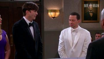 Ashton Kutcher, Jon Cryer in Two and a Half Men (2003-2015) Gay Sexy Bulge Gay 7821