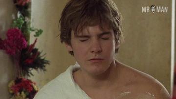 Daniel Brühl in Good Bye, Lenin! (2003) Bulge Shirtless Underwear Bulge Shirtless 10326