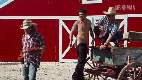 Nudes of himself from Jackass Number Two. Butt, balls, penis. 7266
