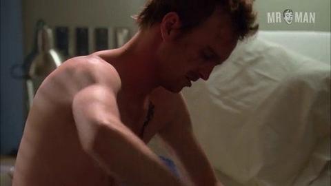 Breaking Bad's Sexiest Scenes with Aaron Paul. Shirtless, Sexy, straight, underwear. 4128