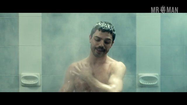 Dominic Cooper Nude as Latif Yahia / Uday Hussein. Butt, Sexy, Shirtless, bathing suit, bulge. 4718