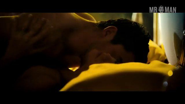 Dominic Cooper Nude in The Devil's Double. Butt, Sexy, Shirtless, Straight, bathing suit, bulge. 4720