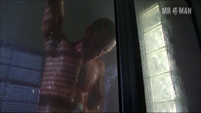 Jake McLaughlin Naked in Crash. Butt, Shirtless, straight. 11881
