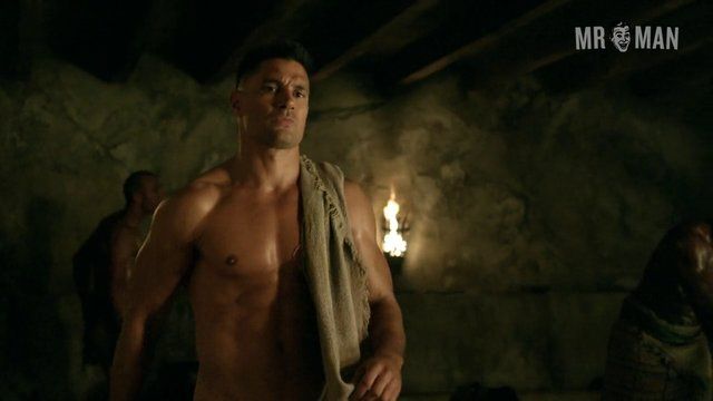 Manu Bennett Naked as Crixus. Balls, Penis, Shirtless, bulge, butt. 14949