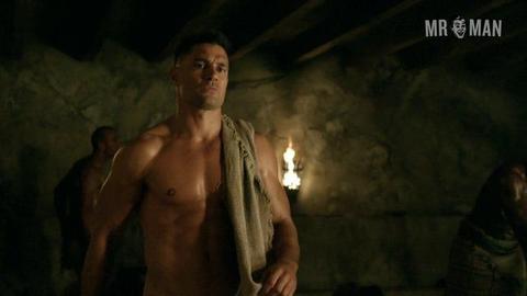 Manu Bennett Naked as Crixus. Balls, Penis, Shirtless, bulge, butt. 14949