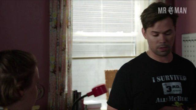 Andrew Rannells Naked in Girls. Butt, bathing suit, bulge. 18553