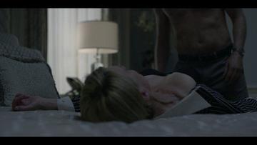 Sexiest Scenes of Thomas Yates from House of Cards. Shirtless, Straight, butt, sexy. 19973