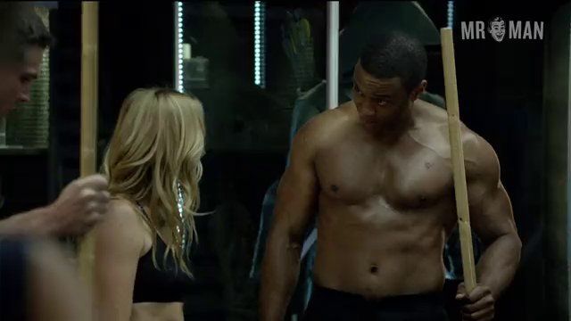 Hottest Oliver Queen / Green Arrow Scenes. Shirtless, sexy, straight. 4461