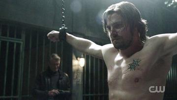 Stephen Amell in Arrow (2012-2019) Sexy Shirtless Sexy Shirtless 19850