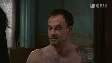Jonny Lee Miller in Elementary (2012-2018) Shirtless Sexy Shirtless 18214