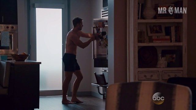 Mistresses's Sexiest Scenes with Justin Hartley. Shirtless, Underwear, straight. 15102