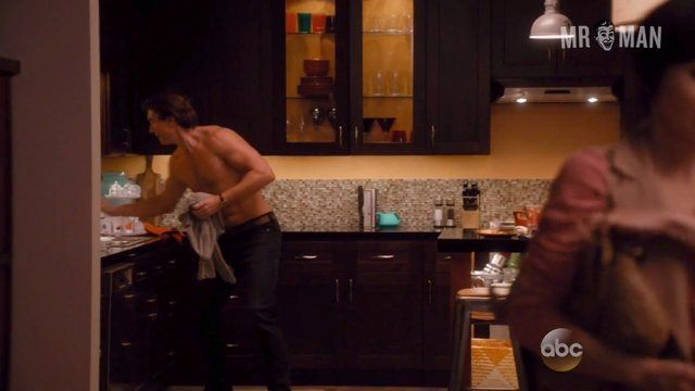 Sexiest Scenes of Robert from Mistresses. Sexy, Shirtless, straight. 14459