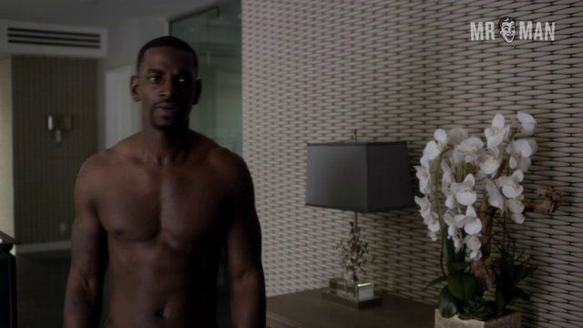 Ray Donovan's Sexiest Scenes with Mo McRae. Shirtless, butt, sexy. 6042