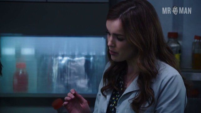 Sexiest Brett Dalton Scene in Marvel's Agents of S.H.I.E.L.D.. Sexy, Shirtless, underwear. 3379