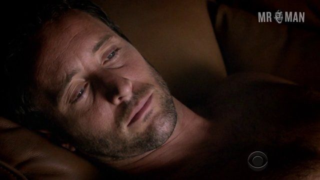 Hawaii Five-0's Sexiest Scenes with Alex O'Loughlin. Shirtless, bathing suit, sexy. 18006